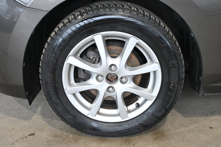 Vehicle Image 14