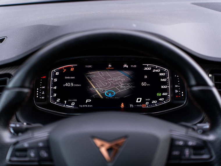 Vehicle Image 35