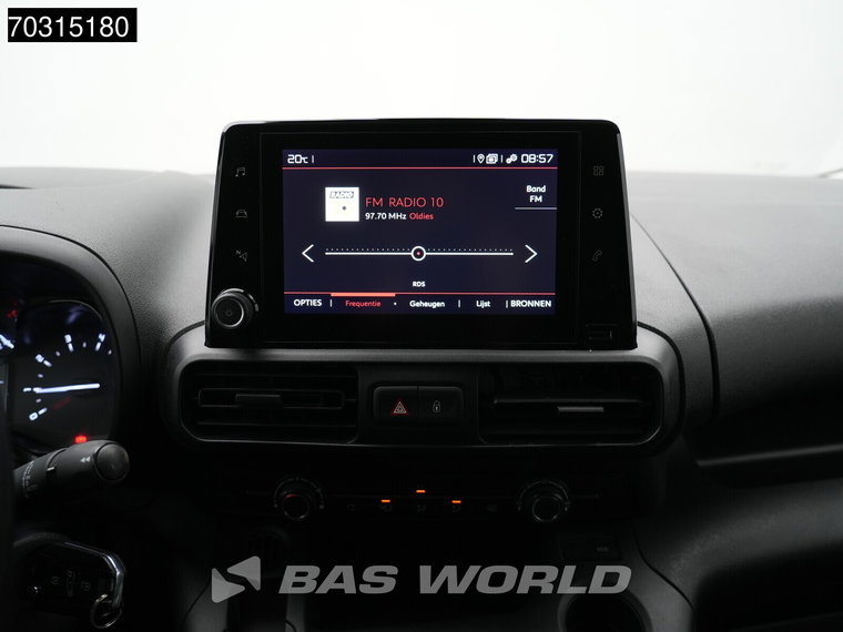 Vehicle Image 39