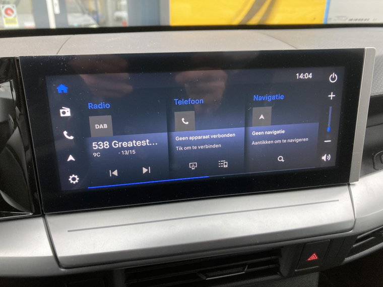 Vehicle Image 18