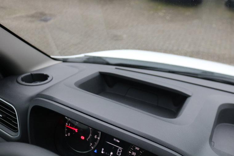 Vehicle Image 27