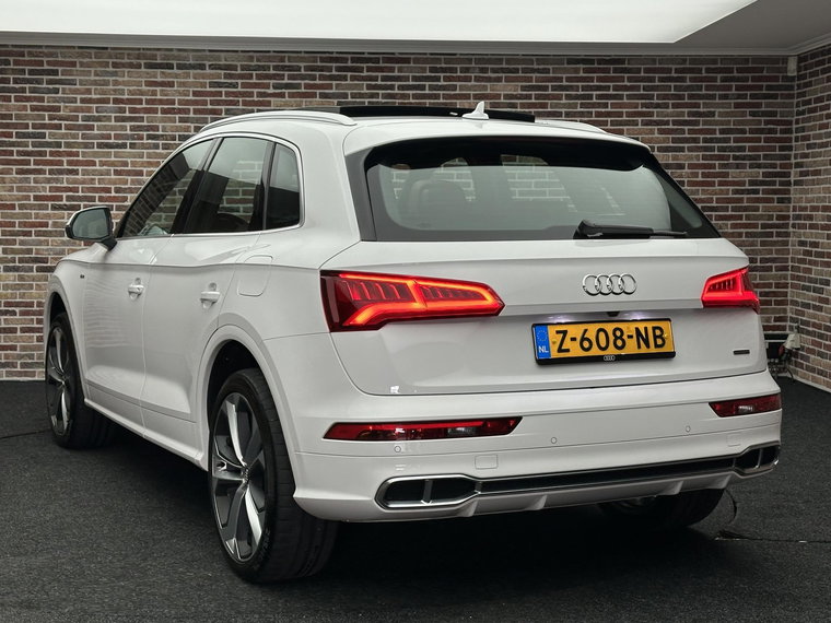 Vehicle Image 40