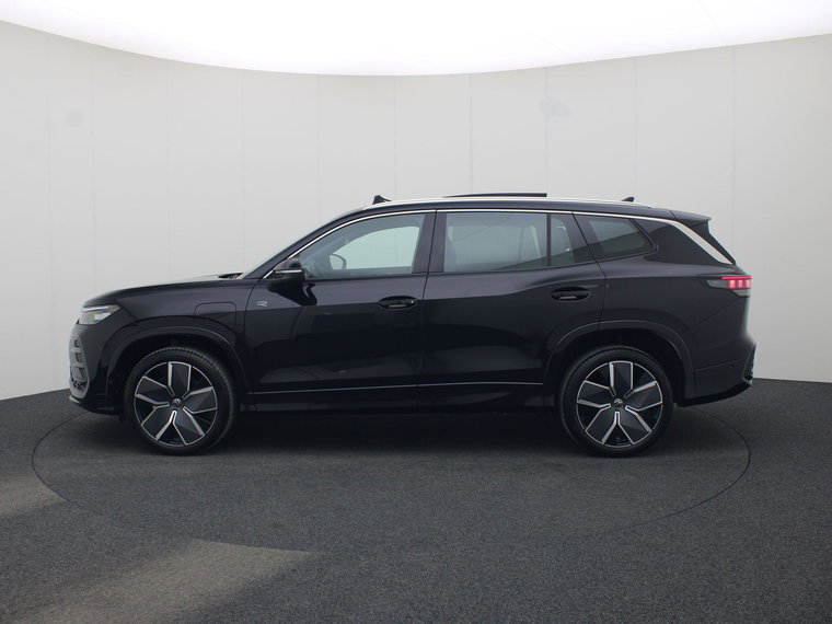 Vehicle Image 38