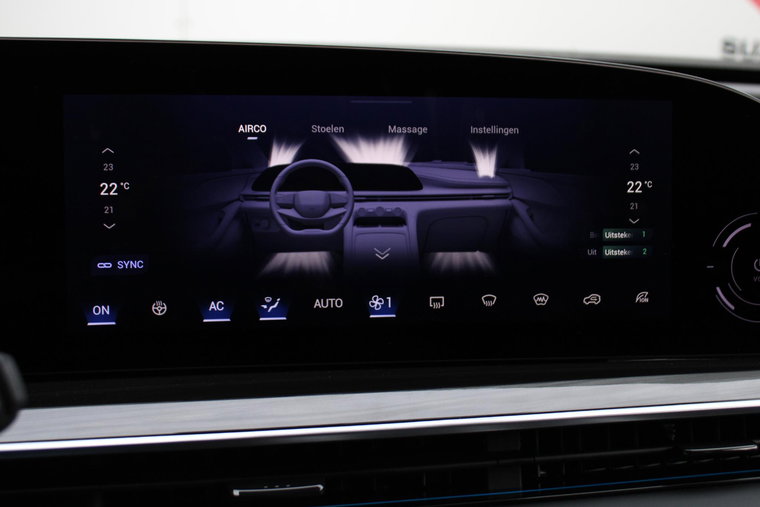 Vehicle Image 37