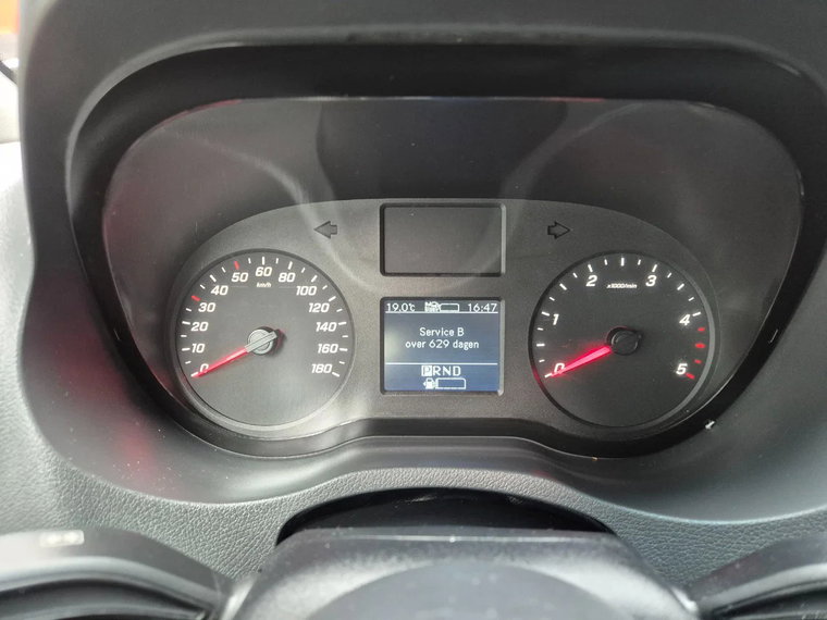 Vehicle Image 40