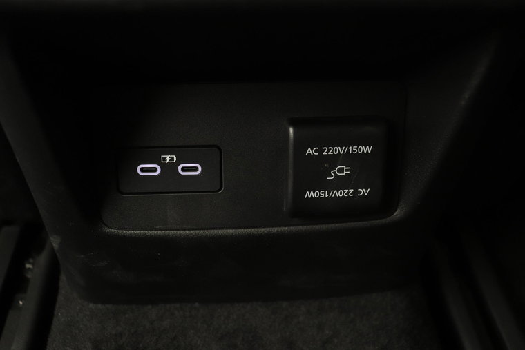Vehicle Image 46