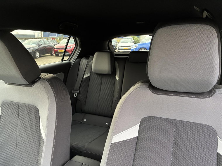 Vehicle Image 45