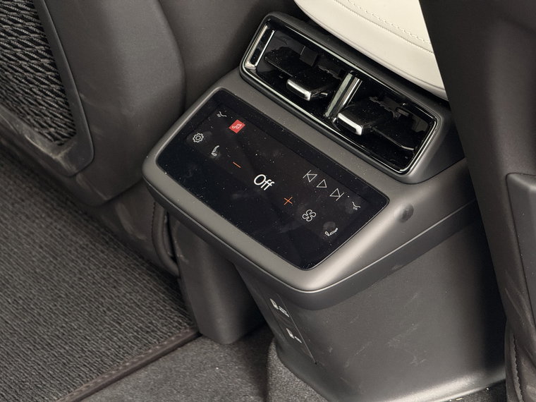 Vehicle Image 50