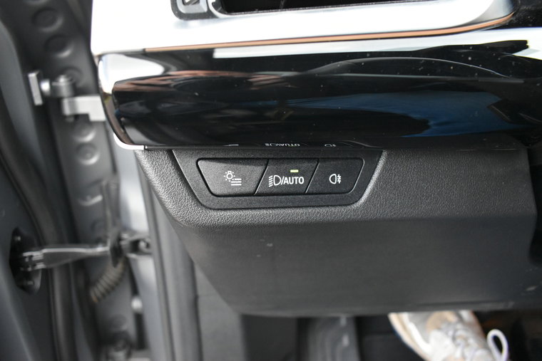 Vehicle Image 28