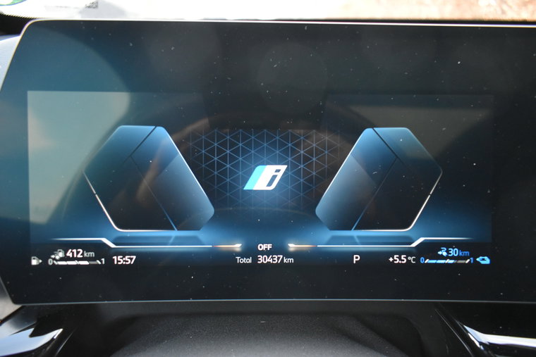 Vehicle Image 33