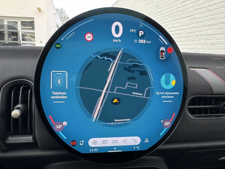 Vehicle Image 35