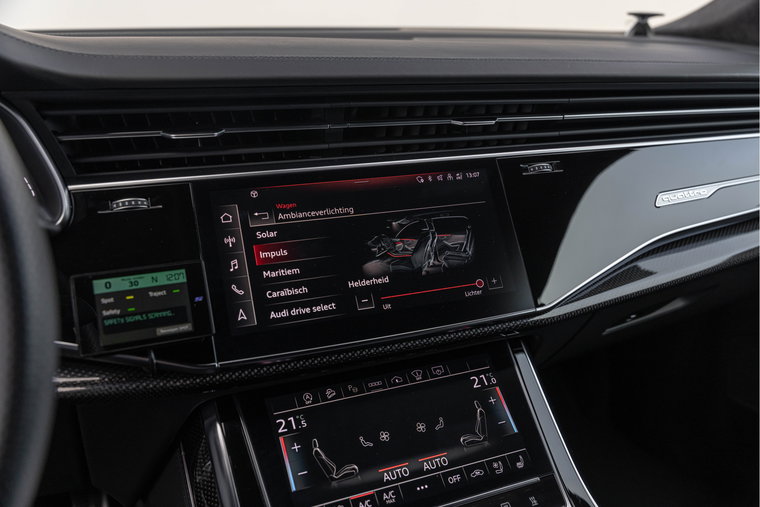 Vehicle Image 38