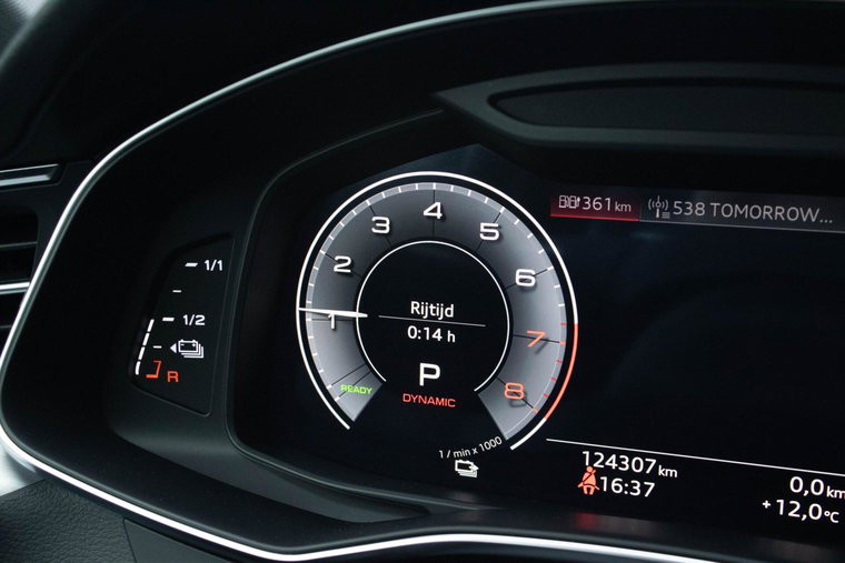 Vehicle Image 38