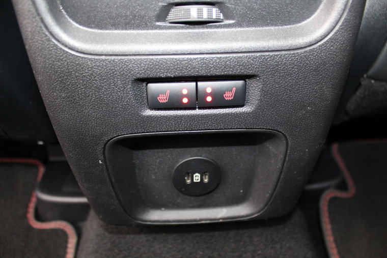 Vehicle Image 22
