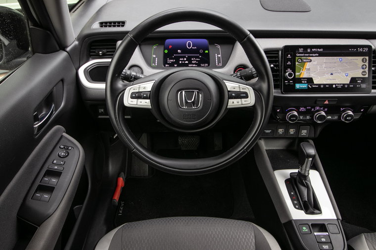 Vehicle Image 15