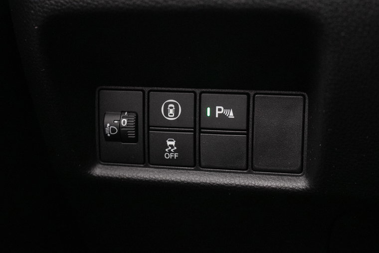 Vehicle Image 36