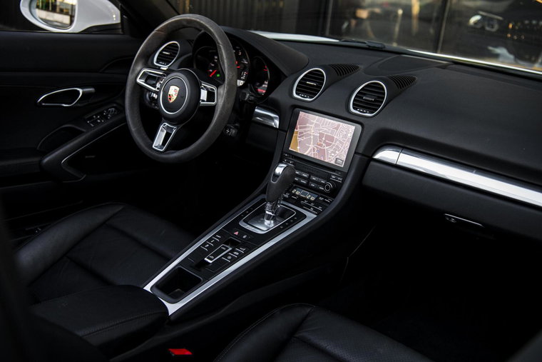 Vehicle Image 31