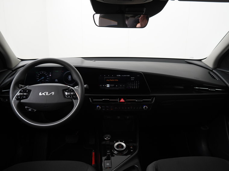 Vehicle Image 37