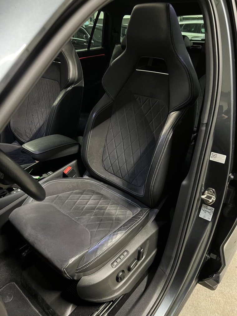 Vehicle Image 31