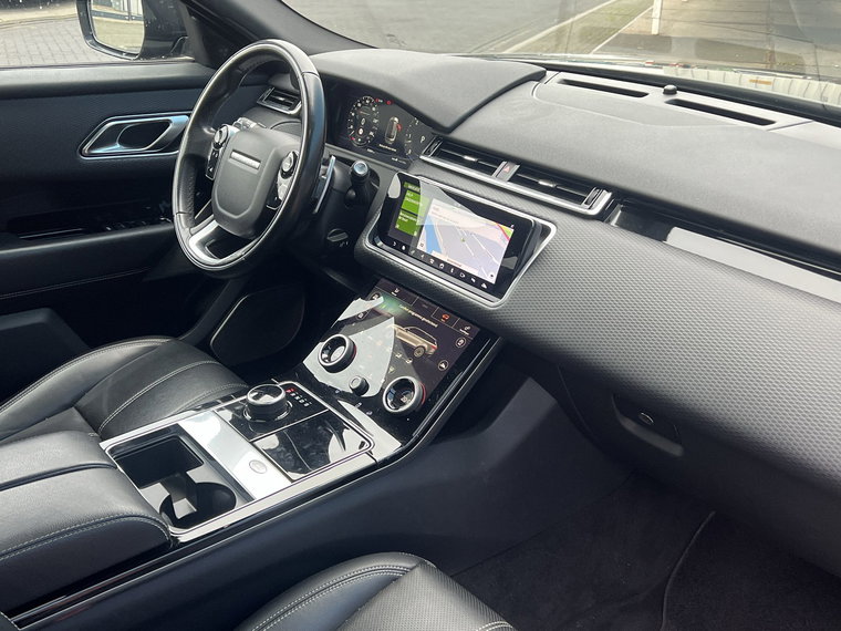 Vehicle Image 32