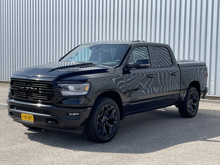 Vehicle Image 6