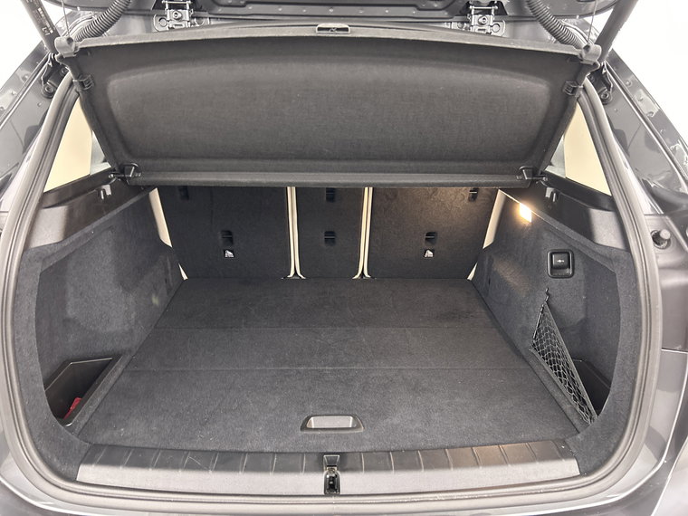 Vehicle Image 41