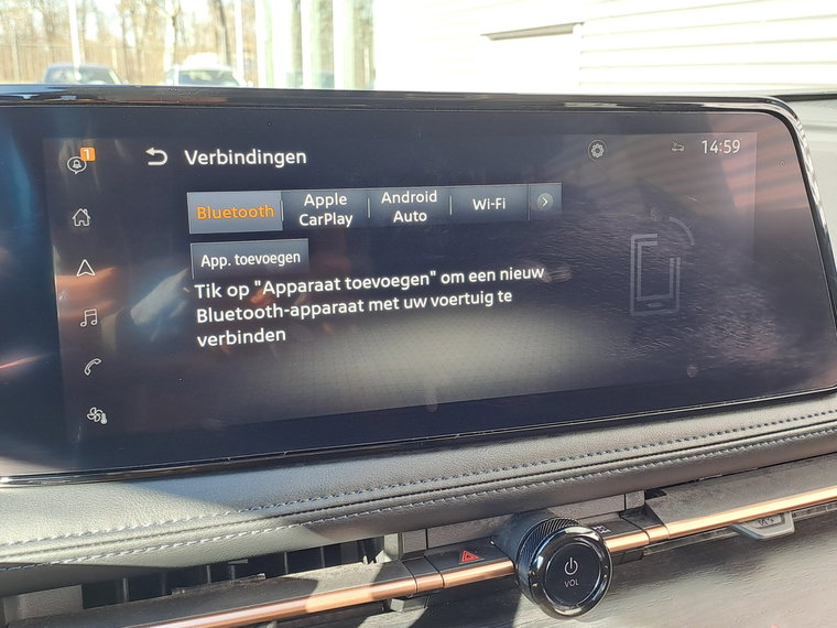 Vehicle Image 38