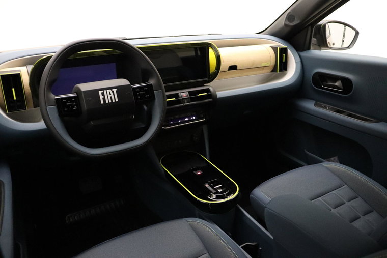 Vehicle Image 19