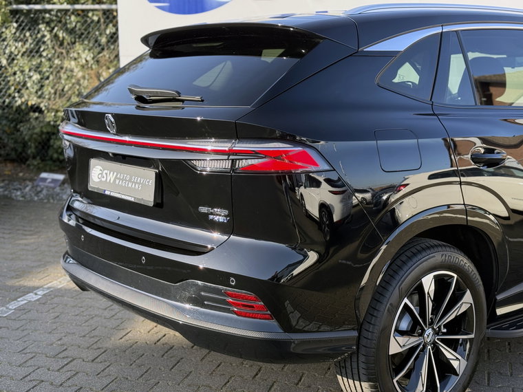 Vehicle Image 35