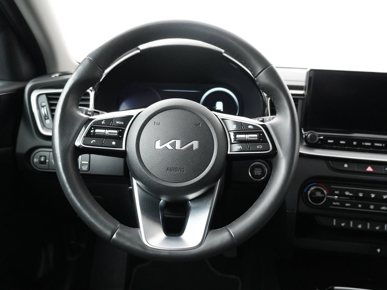 Vehicle Image 37