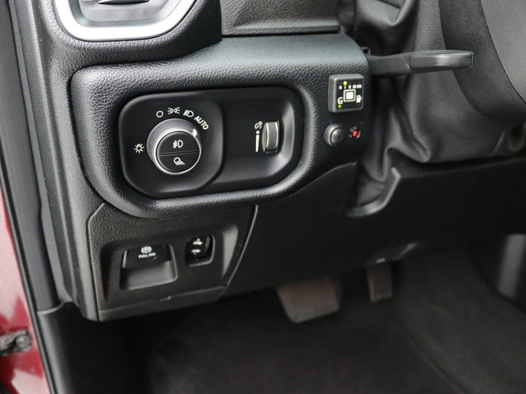 Vehicle Image 27