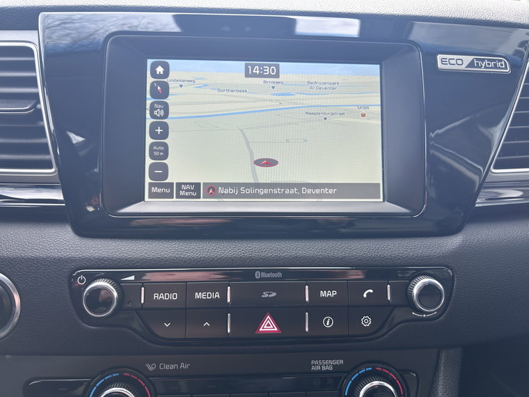 Vehicle Image 17