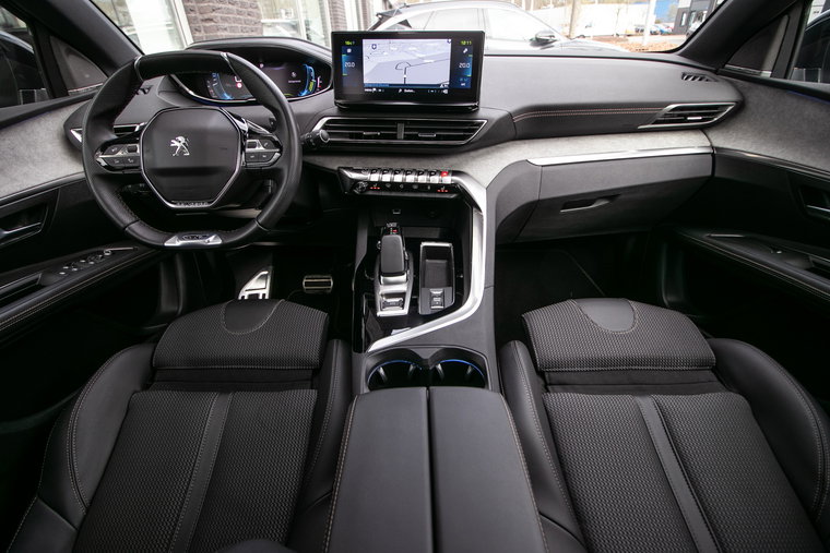 Vehicle Image 21