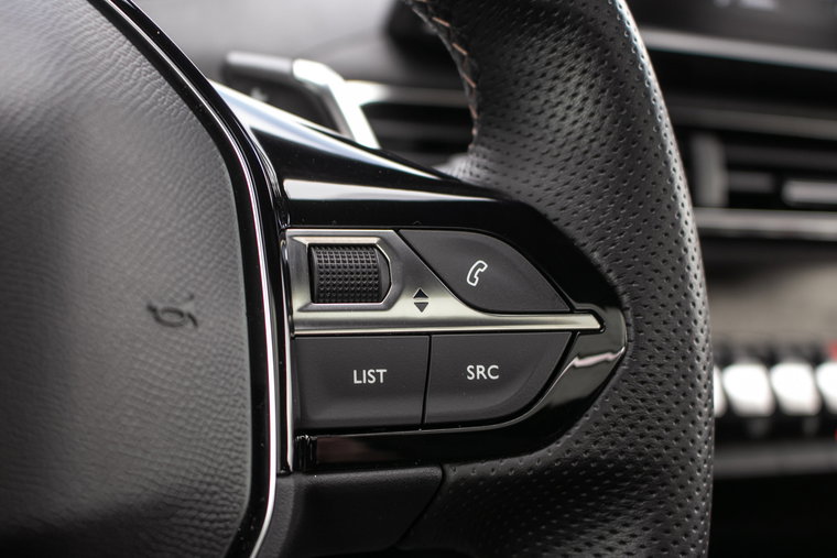 Vehicle Image 33