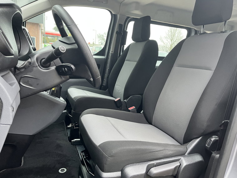 Vehicle Image 31