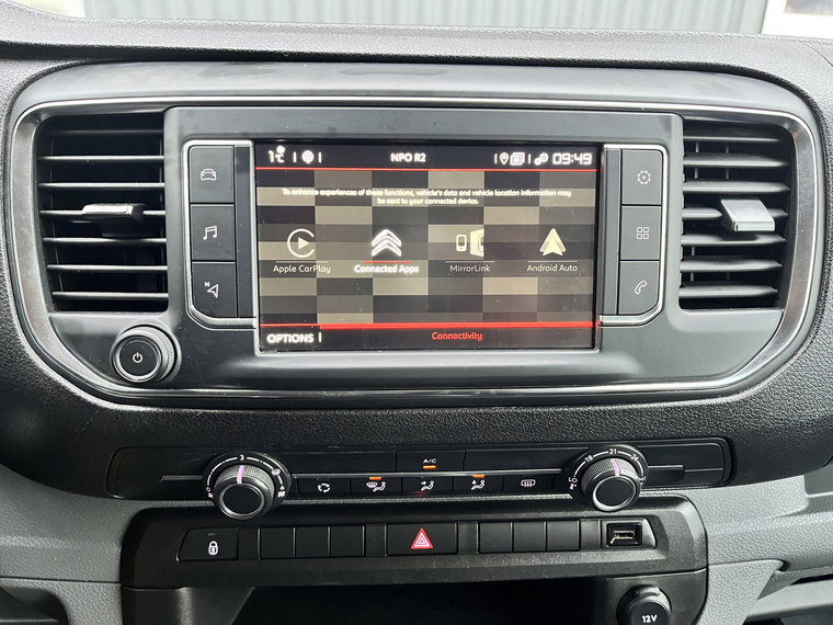 Vehicle Image 39