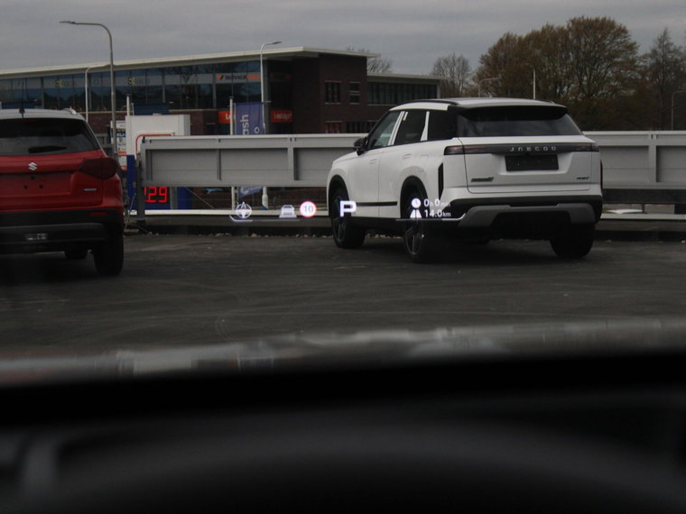 Vehicle Image 34
