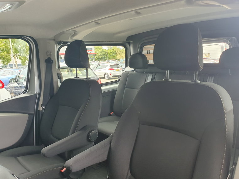 Vehicle Image 38