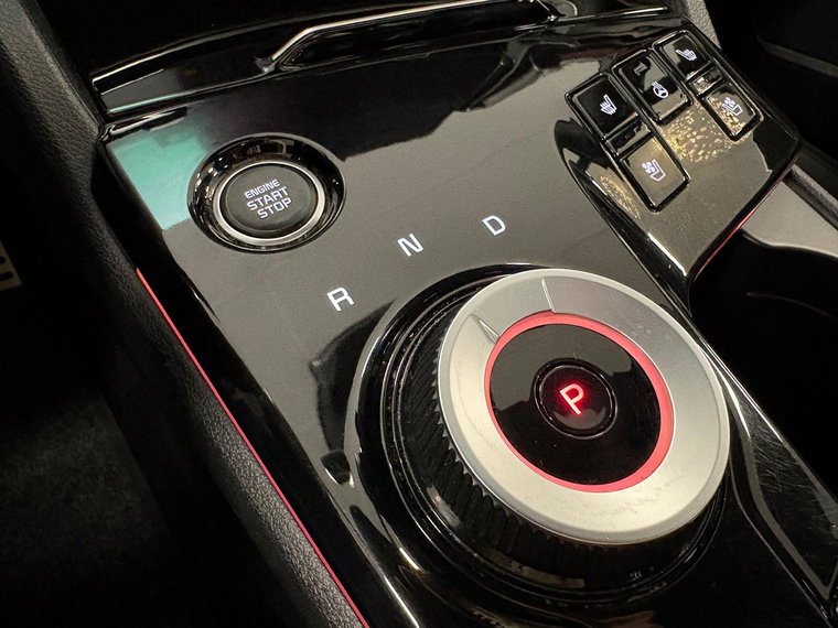 Vehicle Image 37
