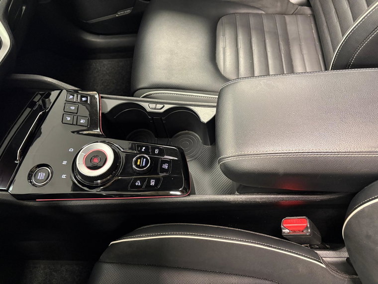 Vehicle Image 41