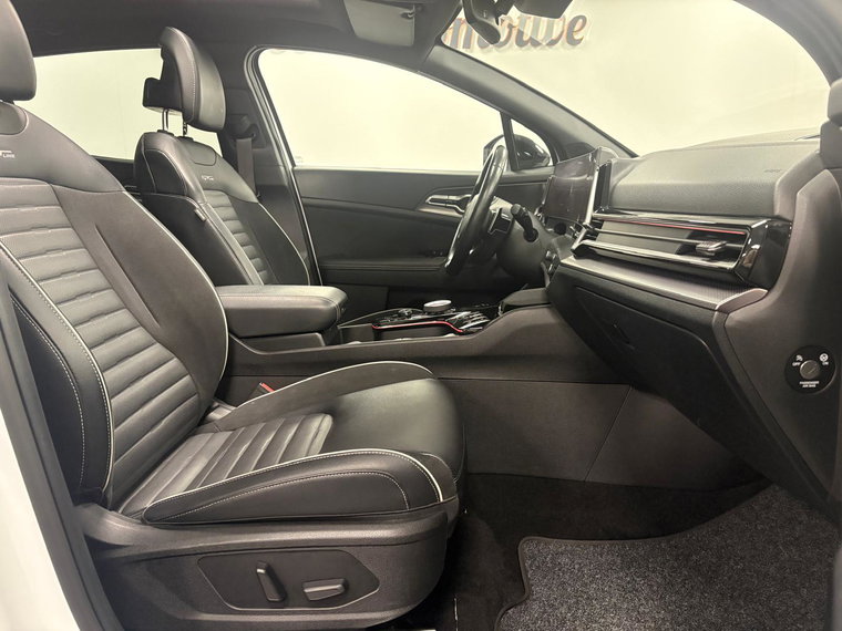 Vehicle Image 50