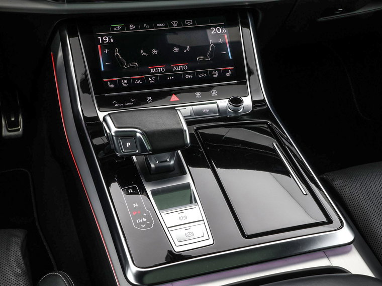 Vehicle Image 37