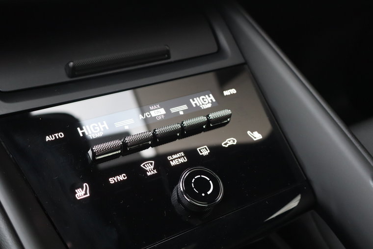 Vehicle Image 33