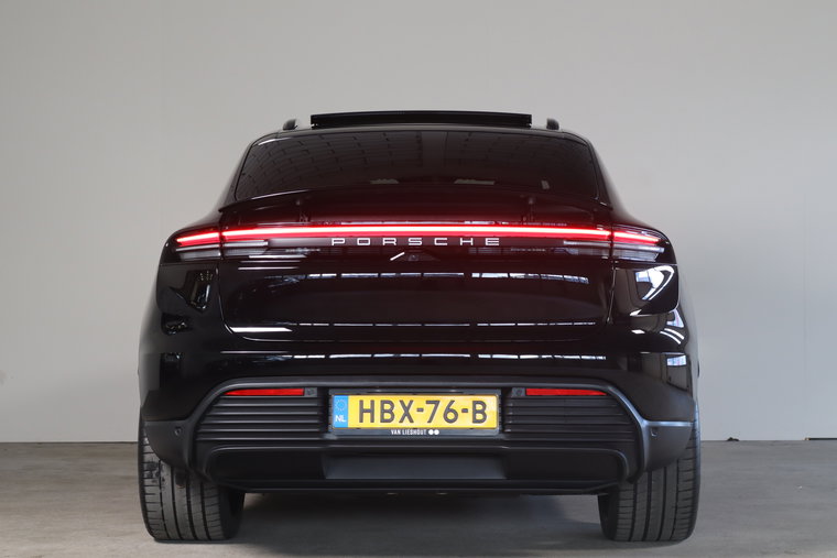 Vehicle Image 50