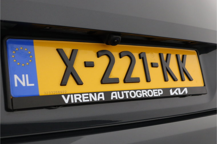 Vehicle Image 42