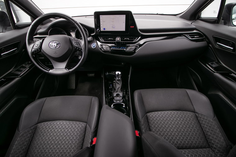 Vehicle Image 14