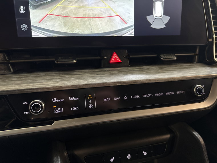 Vehicle Image 31