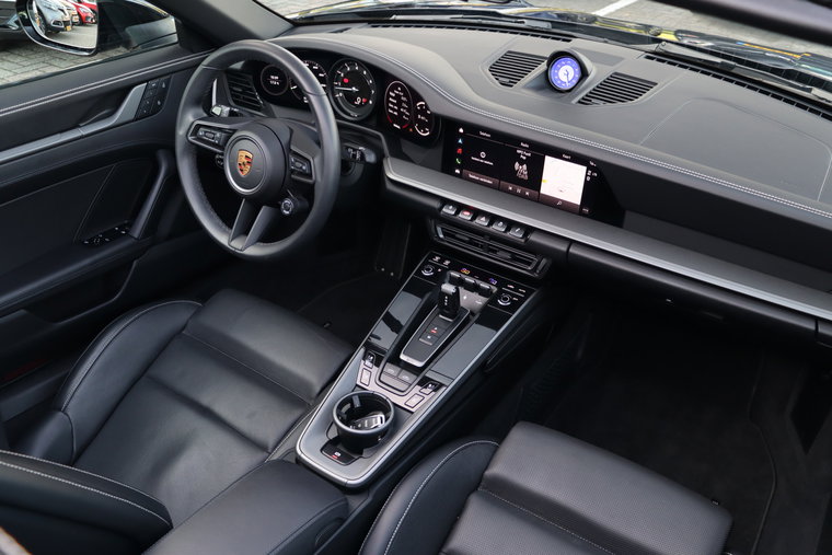 Vehicle Image 18