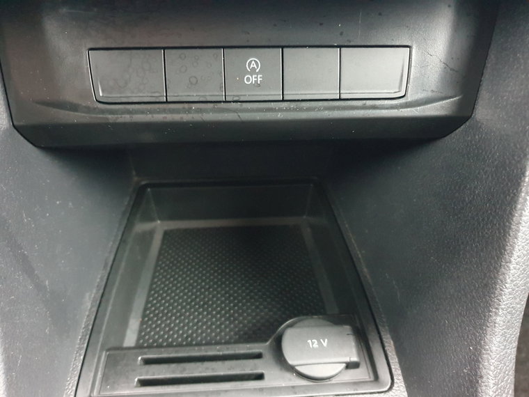 Vehicle Image 28