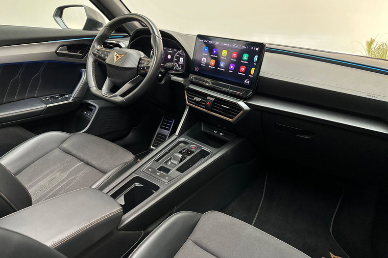 Vehicle Image 15